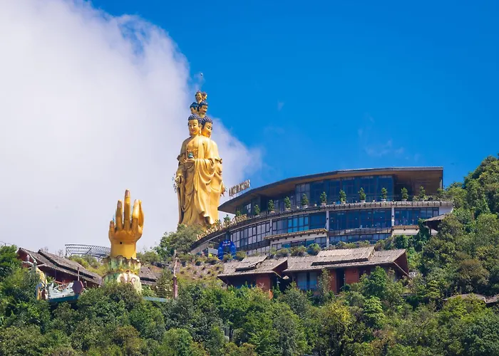 Heaven Gate O Quy Ho Sapa-Free Entry & Himalaya Salt Sauna